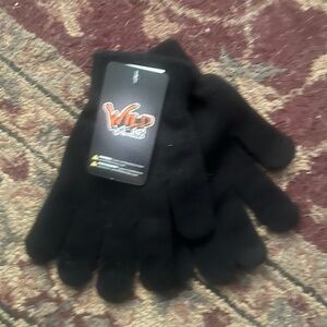Wild Wear Black Gloves